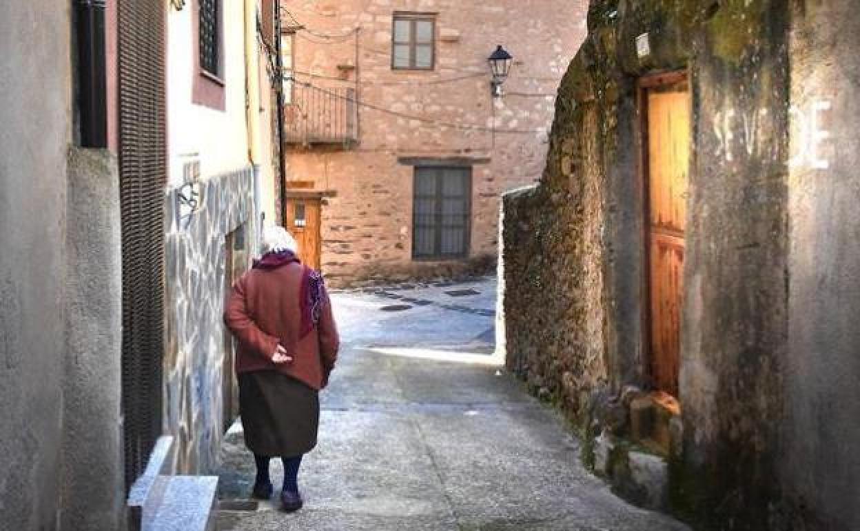 La provincia de León pierde 11 personas al día en seis meses y lidera la 'despoblación' de la comunidad