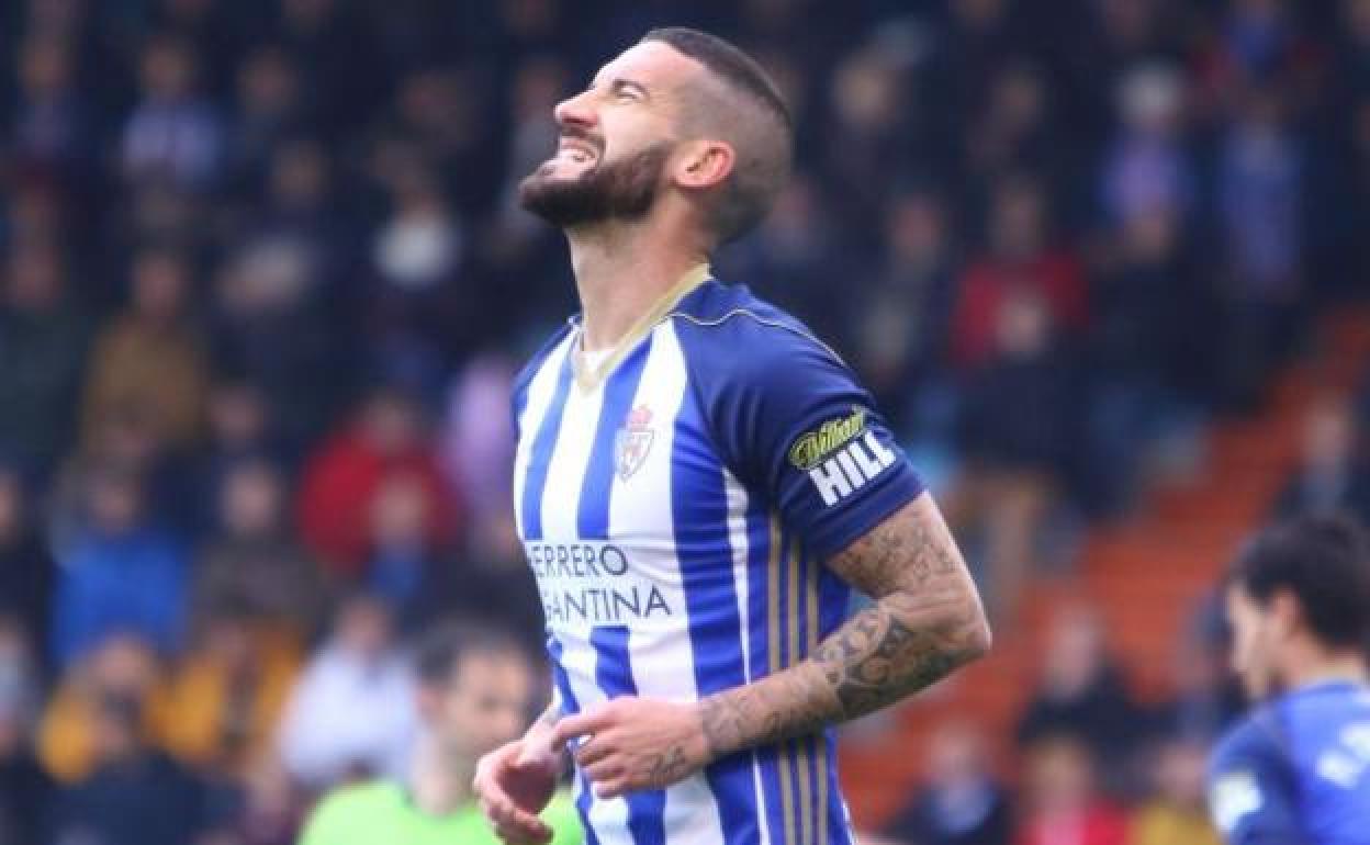Óscar Sielva y Carlos Bravo, dudas en la Deportiva para la Copa del Rey