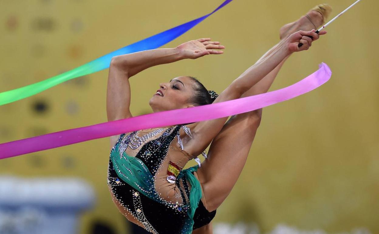 Sara Llana, durante una competición.