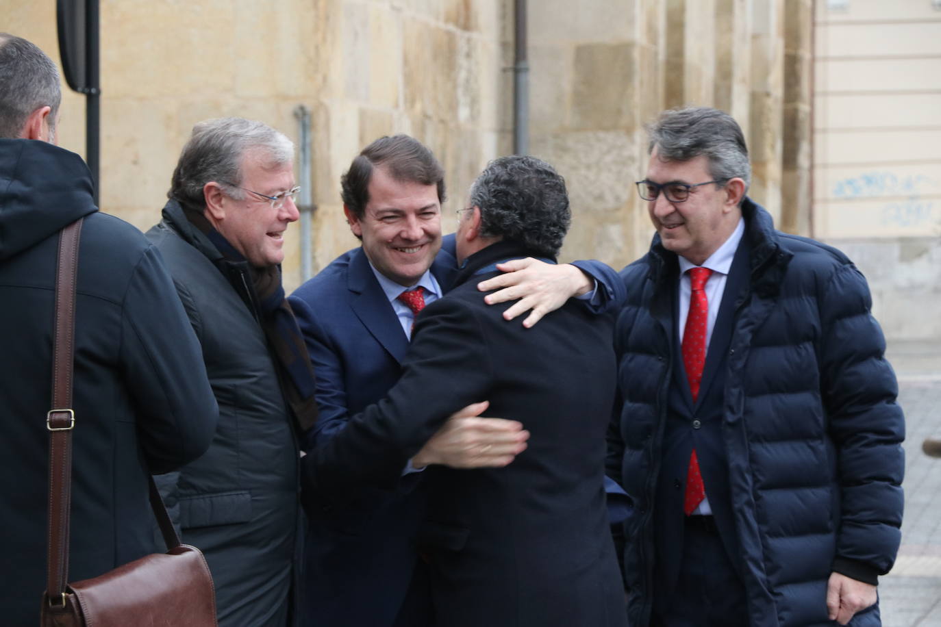 Fotos: Primer encuentro entre el alcalde de León, José Antonio Diez y el presidente de la Junta, Alfonso Fernández Mañueco