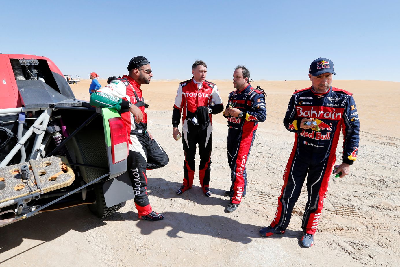 El piloto leonés Jesús Calleja, tras una extraordinaria etapa en el Dakar, se encuentra a un paso de alcanzar la línea de meta de la prueba más dura del mundo.