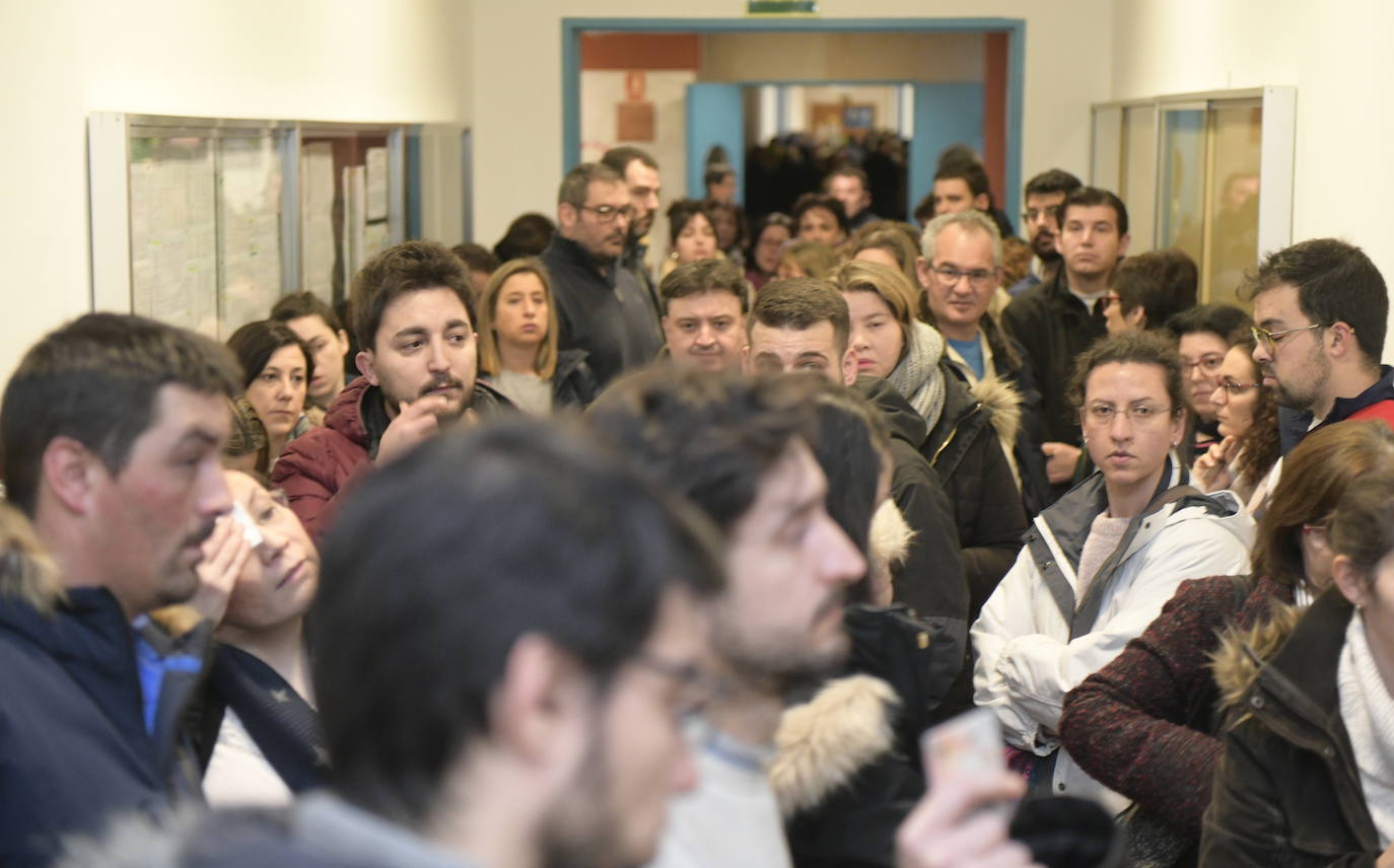Fotos: Las oposiciones a Correos en la Facultad de Filosofía y Letras de Valladolid