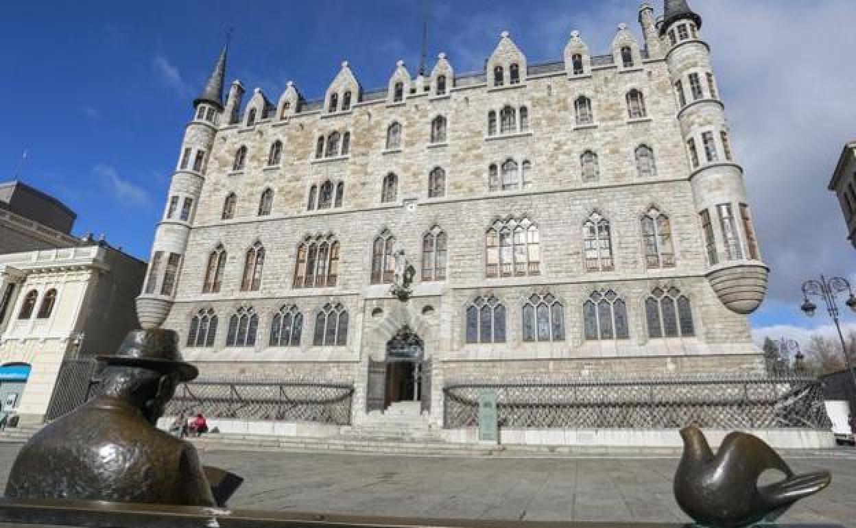 César García ofrece el lunes en León una lectura de divulgación científica sobre la simbología en la obra de Gaudí