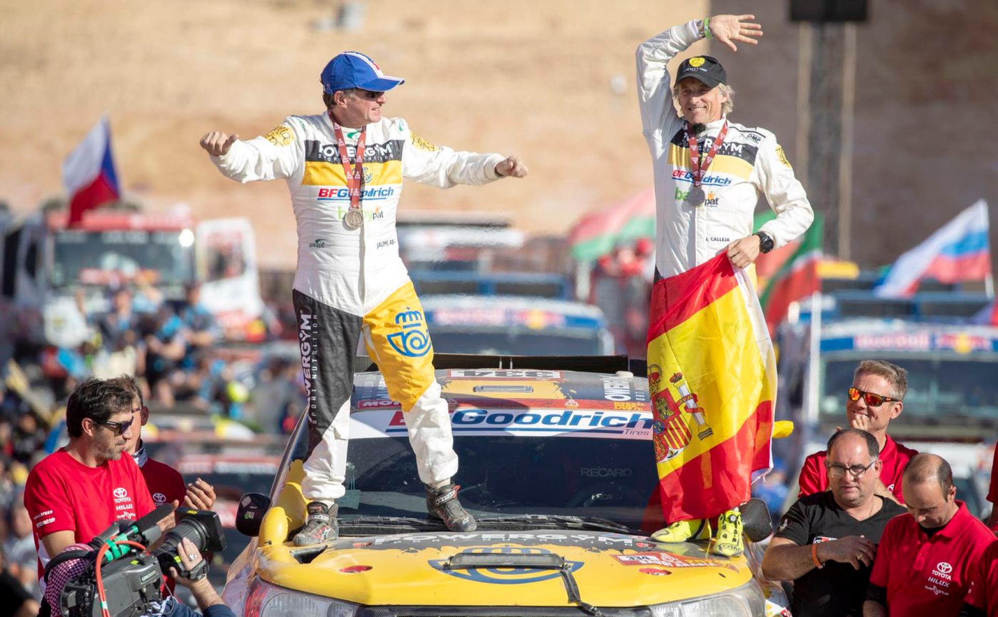 Sereno, feliz y con el orgullo de la misión cumplida Jesús Calleja descansa, siempre entre comillas, en su León natal tras finalizar su participación en el rally más duro del mundo, el Dakar.