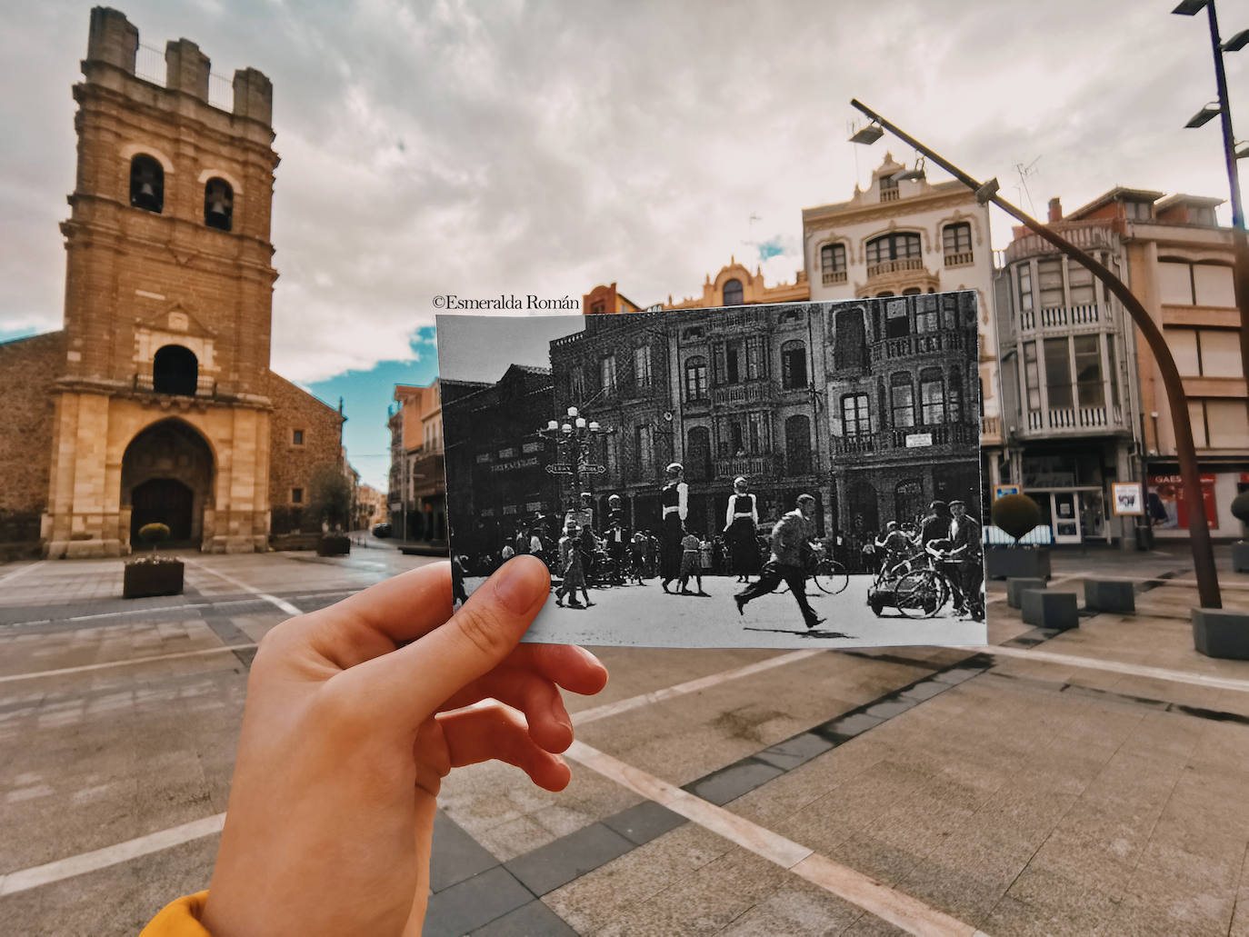 3. Comienzo de la Calle Astorga desde la Plaza Mayor