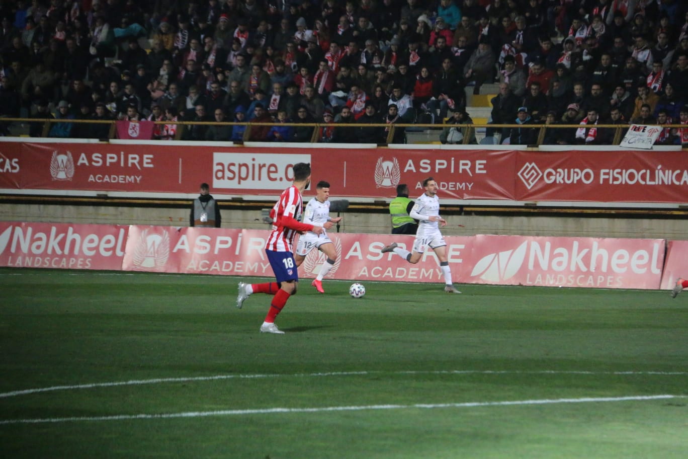 El Reino de León se llena para ver el choque entre Cultural y Atlético de Madrid.