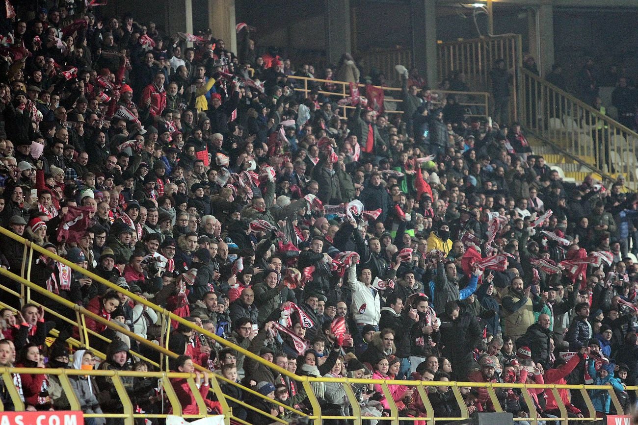 13.000 espectadores se citan en el Reino de León para disfrutar de un intenso encuentro entre la Cultural y el Atlético de Madrid.