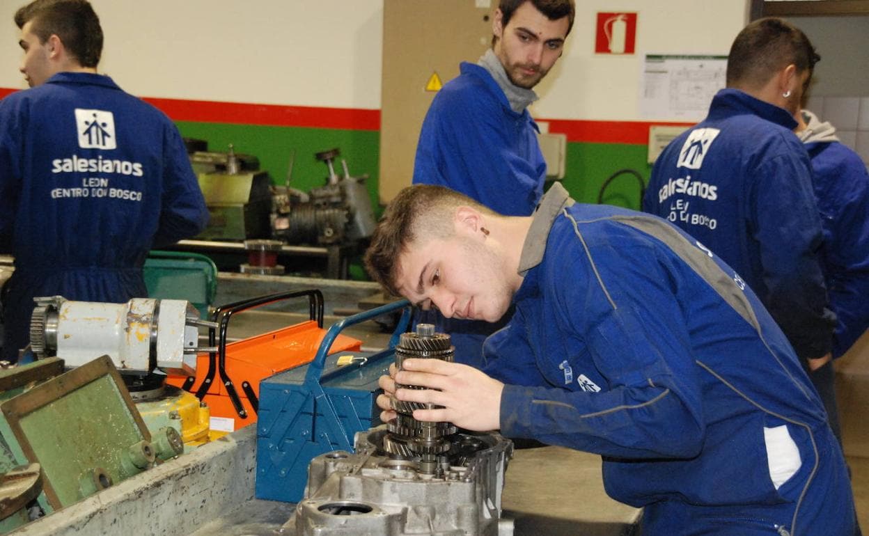 El Centro Don Bosco celebra al patrón de la FP, San Juan Bosco