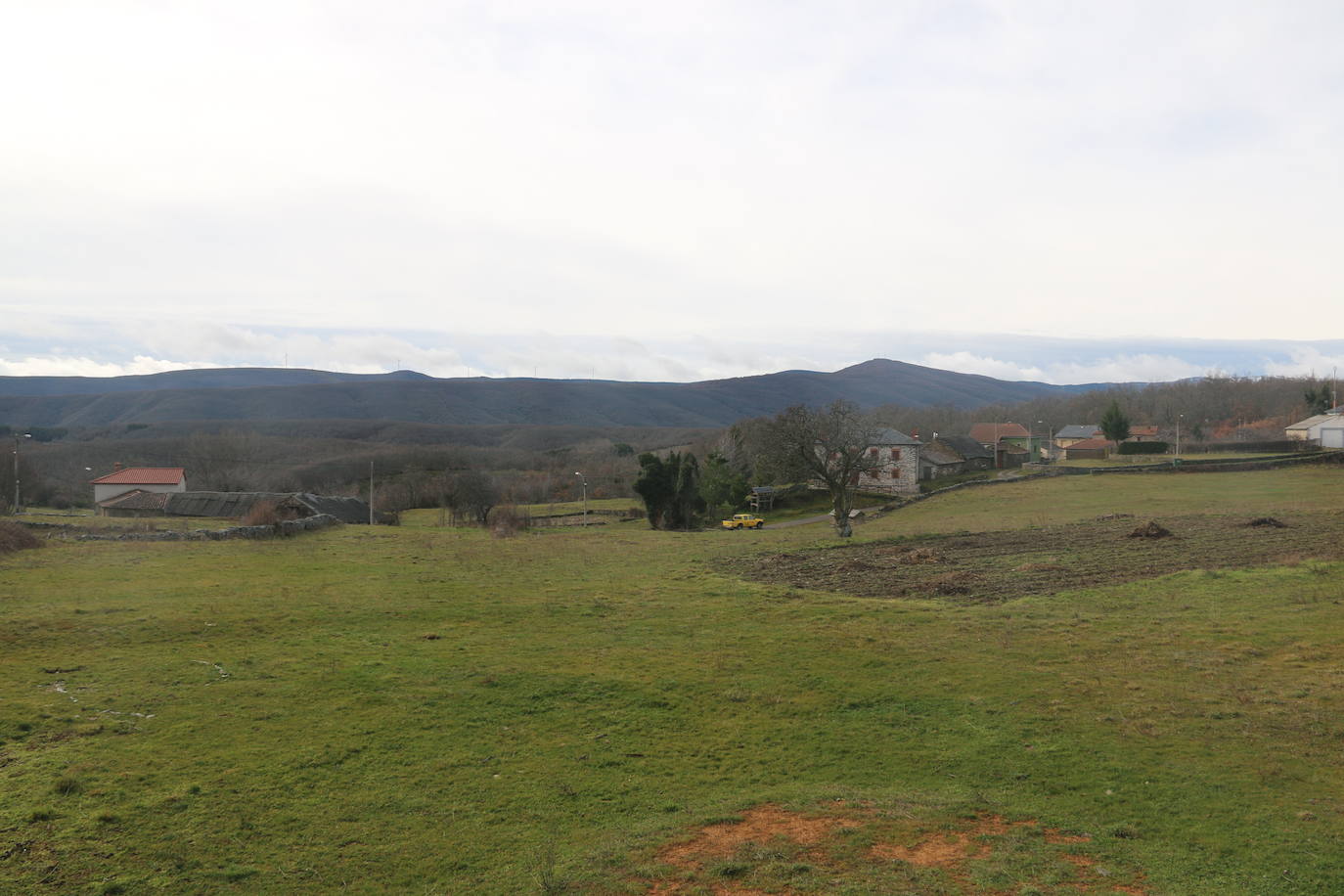 Riello es un paraje perfecto para reencontrase con el pasado, revivir la historia y rodearse de un entorno admirable.