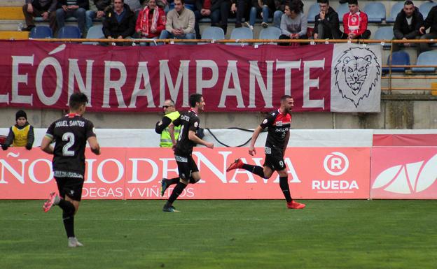 Galería. Las mejores imágenes del partido.