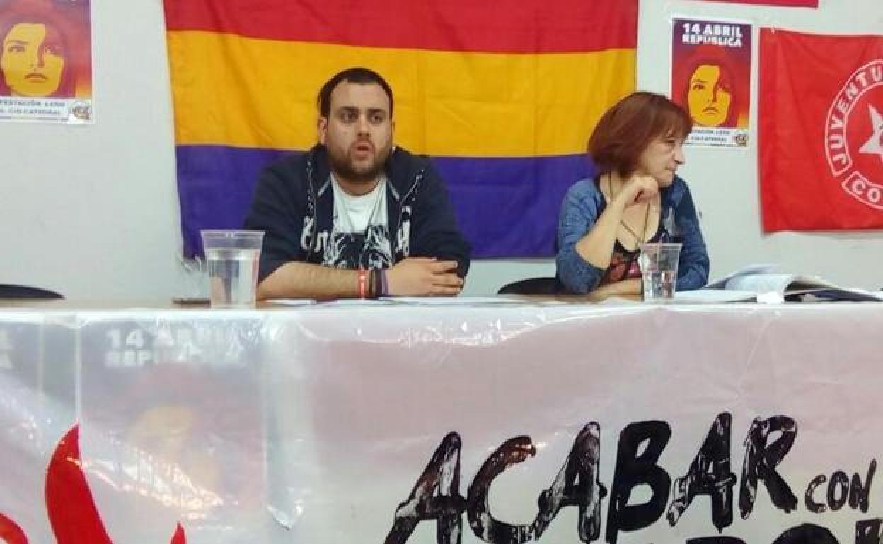 El PCE presenta un documento con una propuesta económica y social integral para «reconstruir León» desde lo público