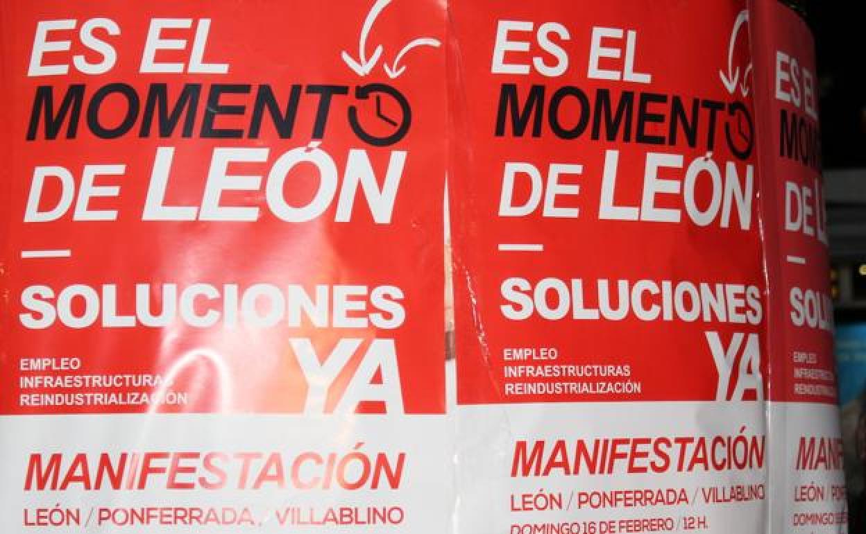 Carteles de la manifestación.