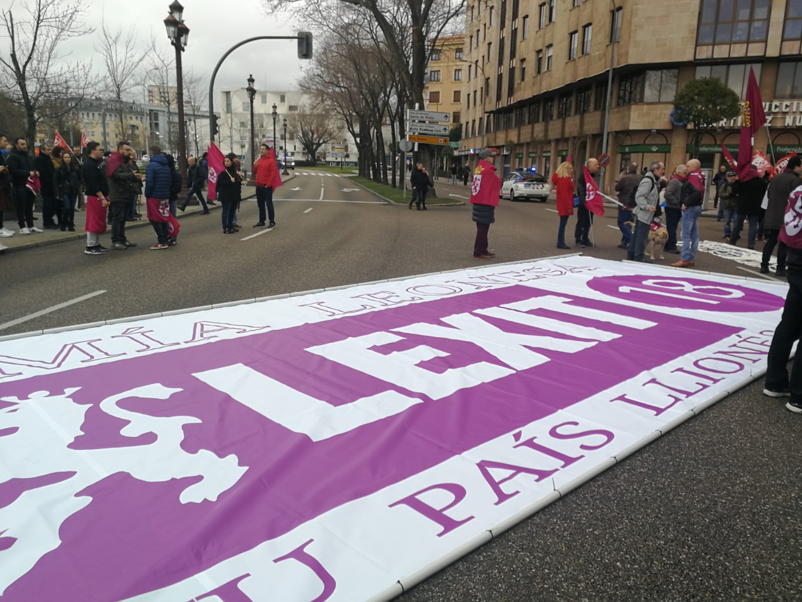 Asociaciones y colectivos preparan la puesta en marcha de la gran manifestación del 16F.