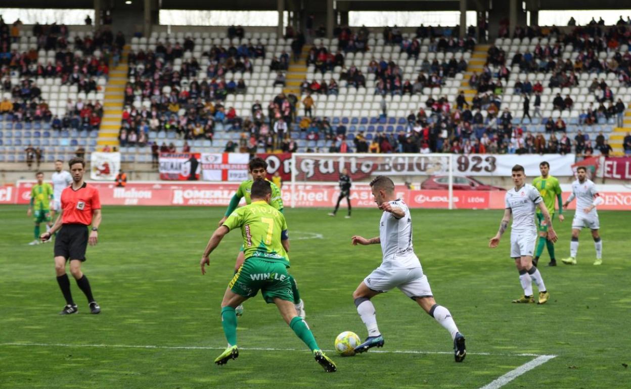 Imagen del partido de la Cultural en el Reino de León.