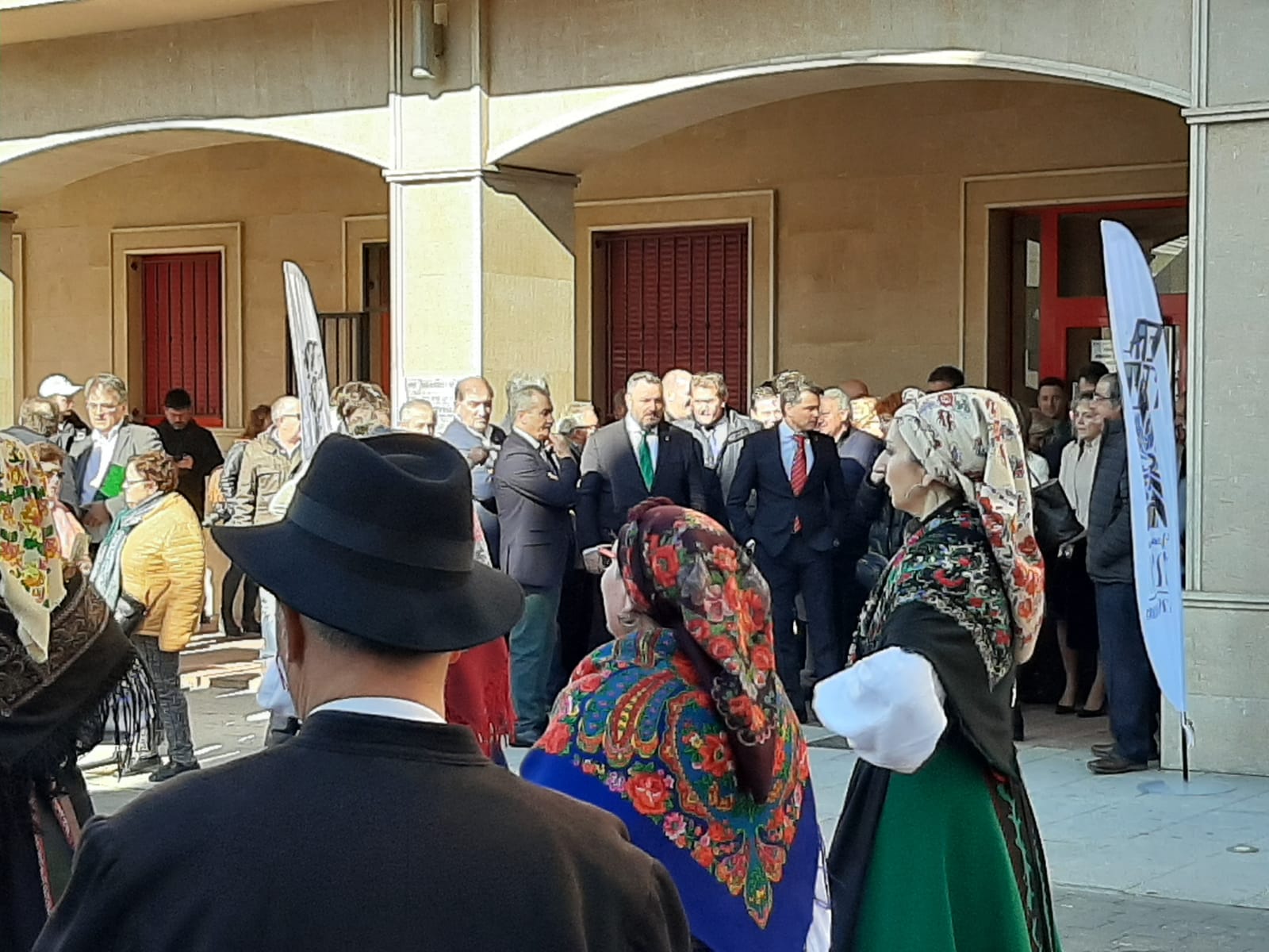 Valencia de don Juan reivindica con éxito y ejemplo el futuro de la España vaciada. Cerca de dos centenares de expositores se citan en la tradicional Feria de Febrero que llega a su siglo de vida.