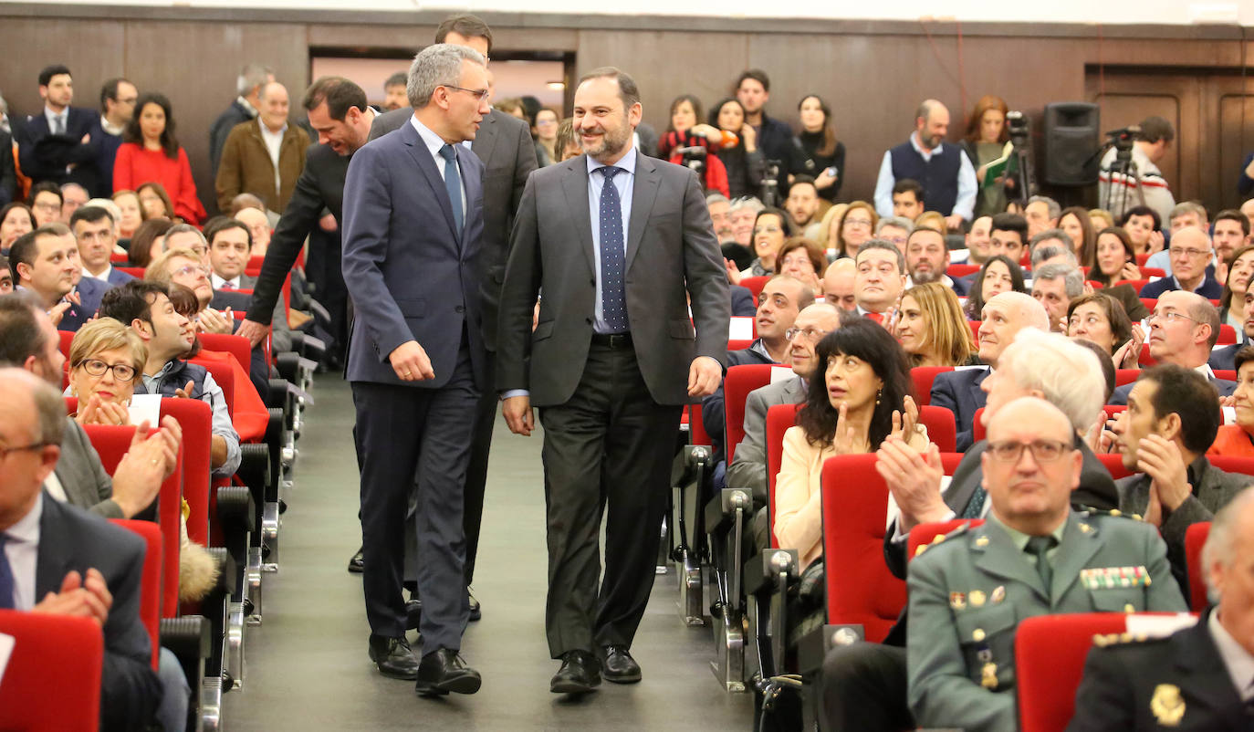 Fotos: Toma de posesión del nuevo delegado del Gobierno en Castilla y León