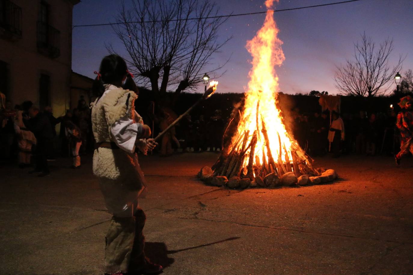 Fotos: Los zafarrones &#039;siembran el terror&#039; en Riello