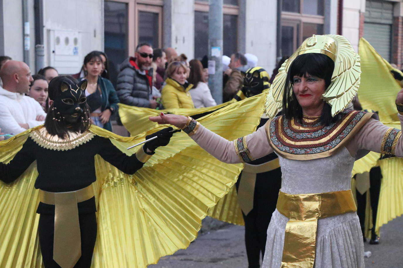 La Robla se viste de juguete para celebrar Don Carnal.