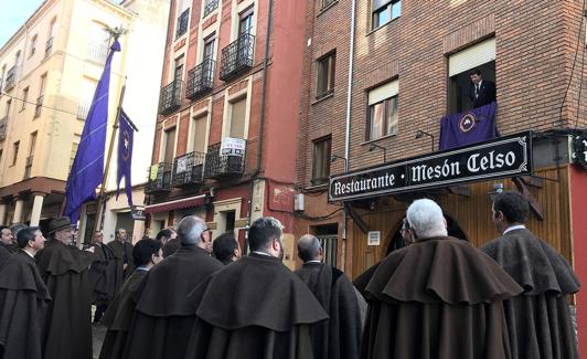 Acto de la cofradía para el cambio de mayordomo.