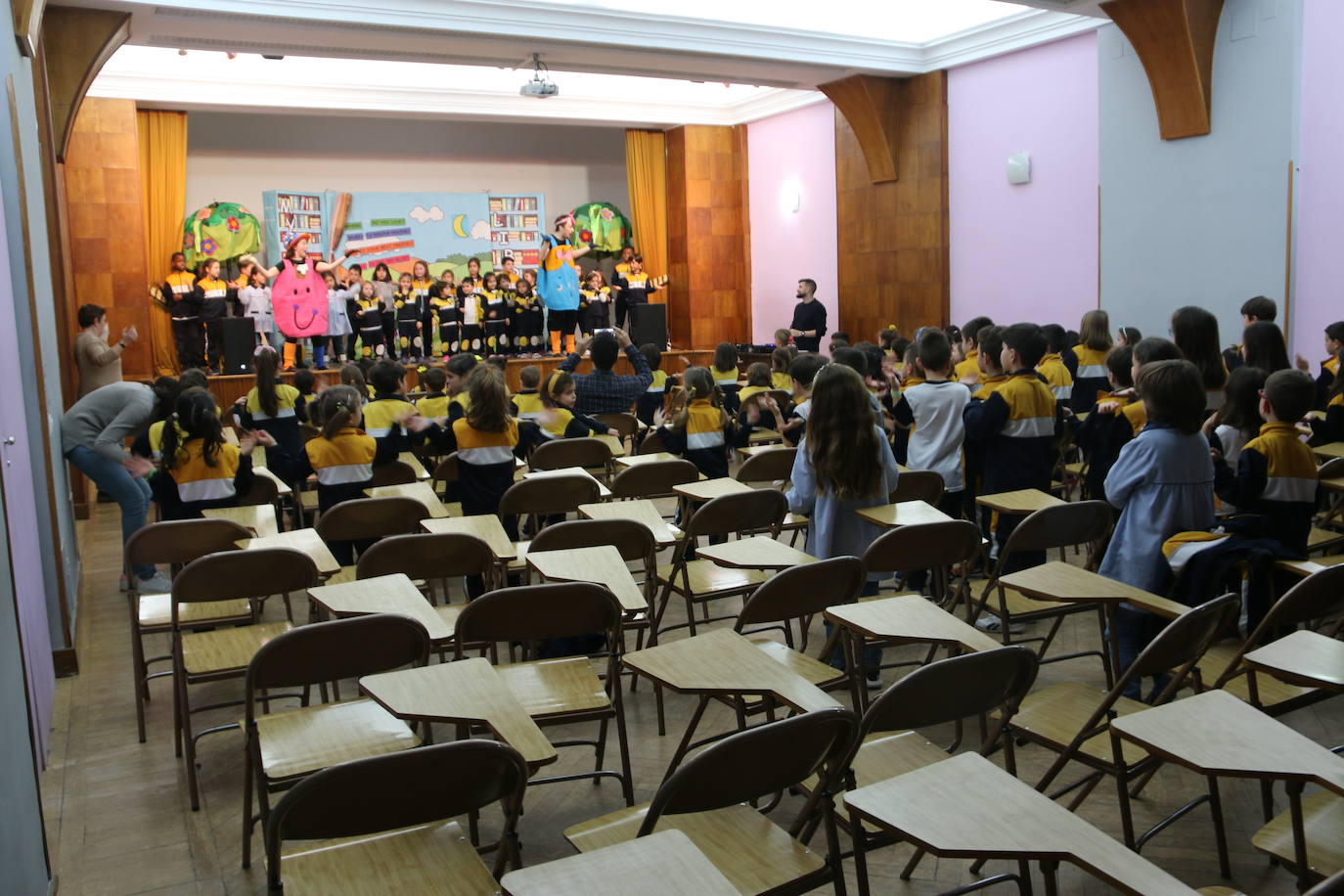 Fotos: Colegio Santa Teresa, más de cien años formando a los leoneses del futuro