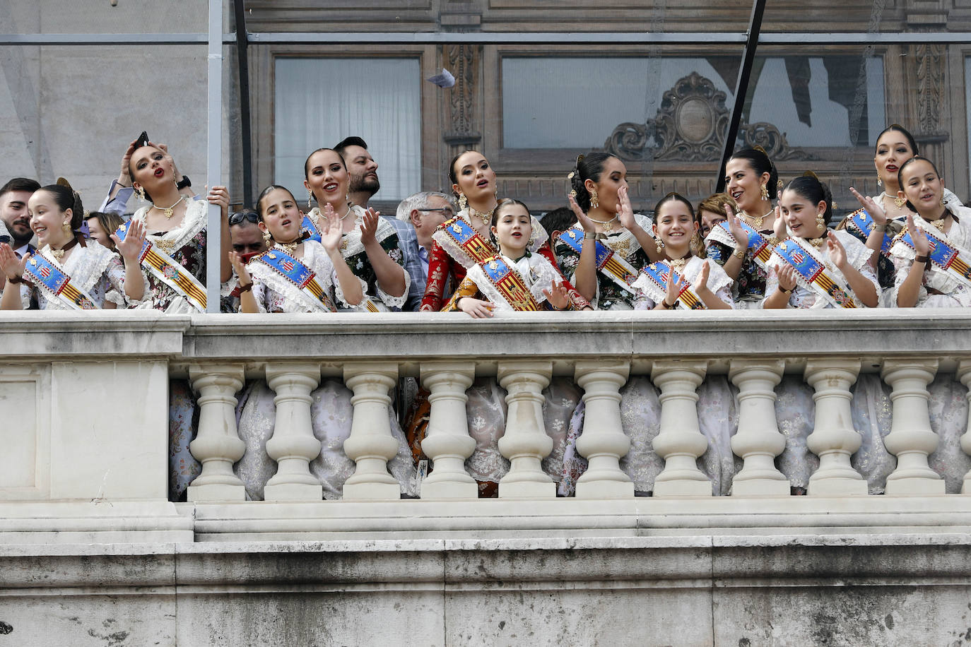 Imágenes del disparo de pirotecnia Pibierzo en las Fallas 2020.