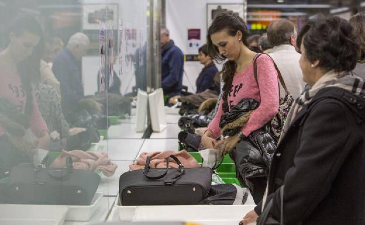 La Junta avisa de que los viajes del Club de los 60 podrían modificarse o anularse por el coronavirus