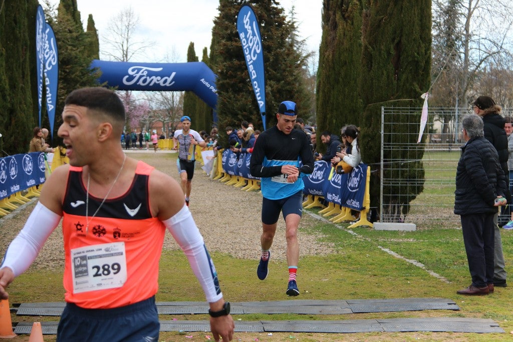 Numerosos equipos de runners se dieron cita en la prueba virginiana