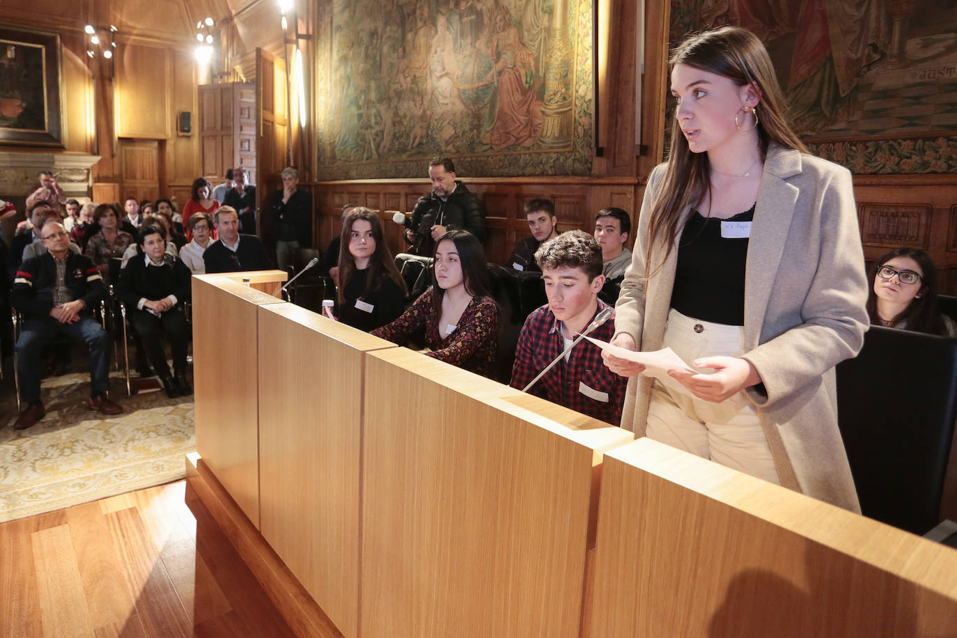 Acto institucional con motivo de la conmemoración del Día Internacional de la Mujer en la Diputación de León