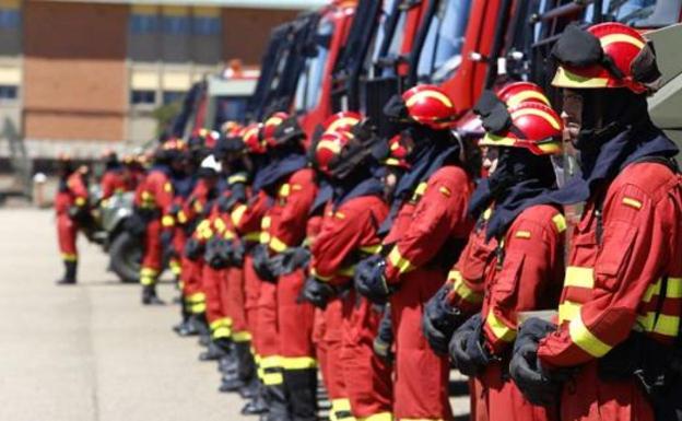 La UME espera posibles instrucciones del Gobierno para intervenir en la situación de emergencia