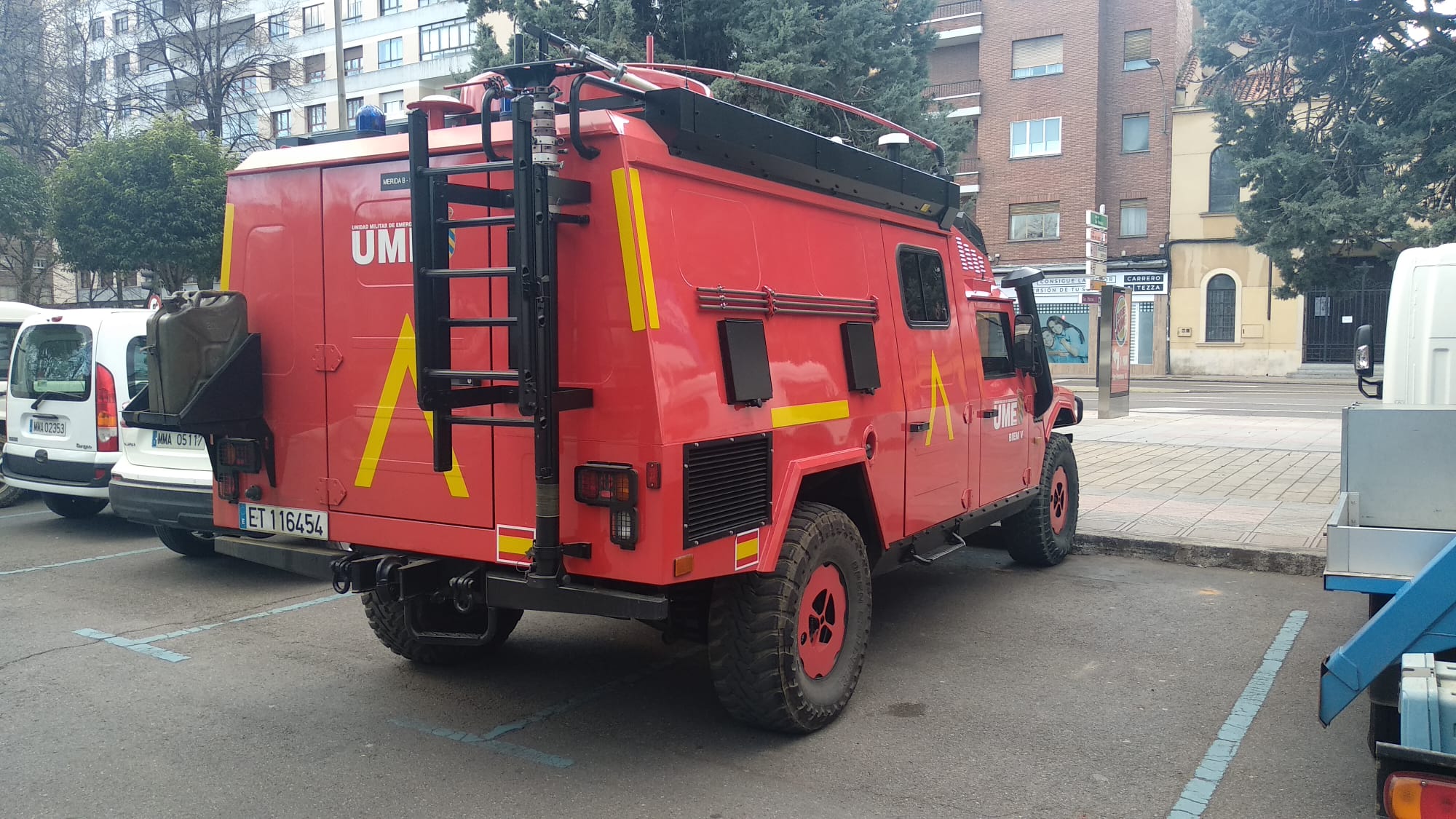 Fotos: La UME patrulla León y su alfoz