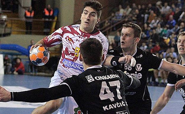 El Ademar, sin nada en juego, tendría que retomar la EHF la primera semana de junio