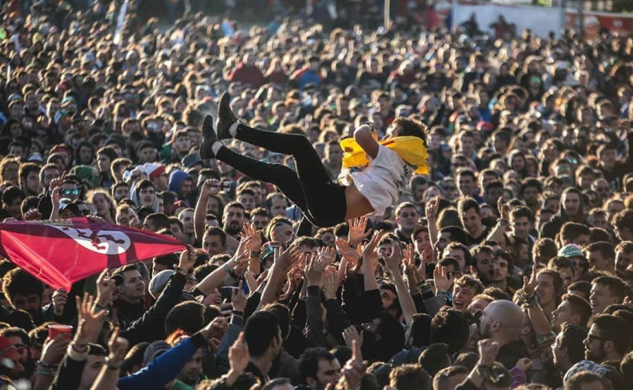 Público del festival ViñaRock.