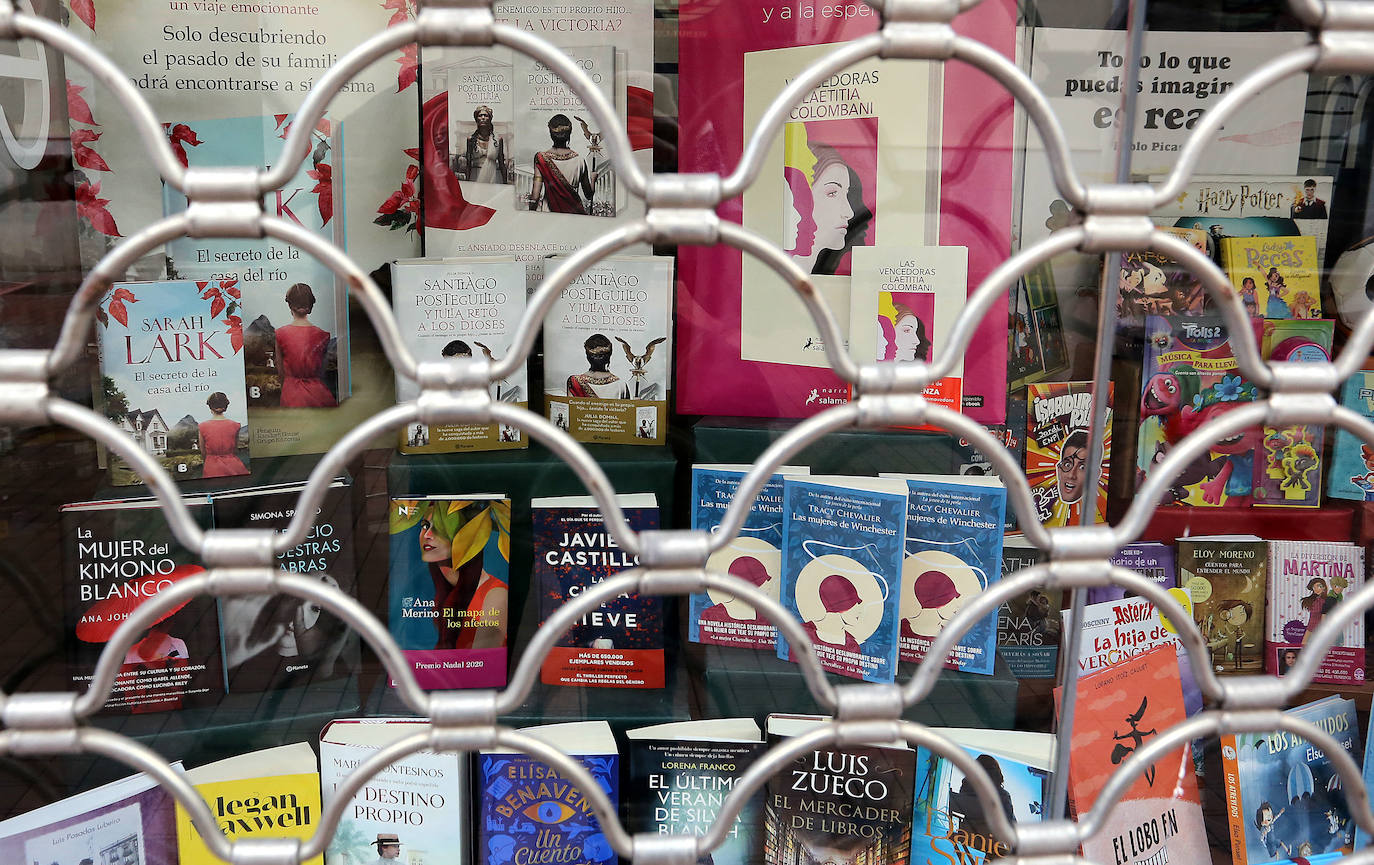 Fotos: Cierre de librerías durante la cuarentena por el Covid-19