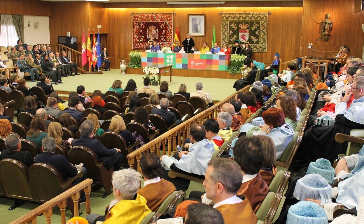 Festividad de San Isidoro de Sevilla en la Universidad de León.