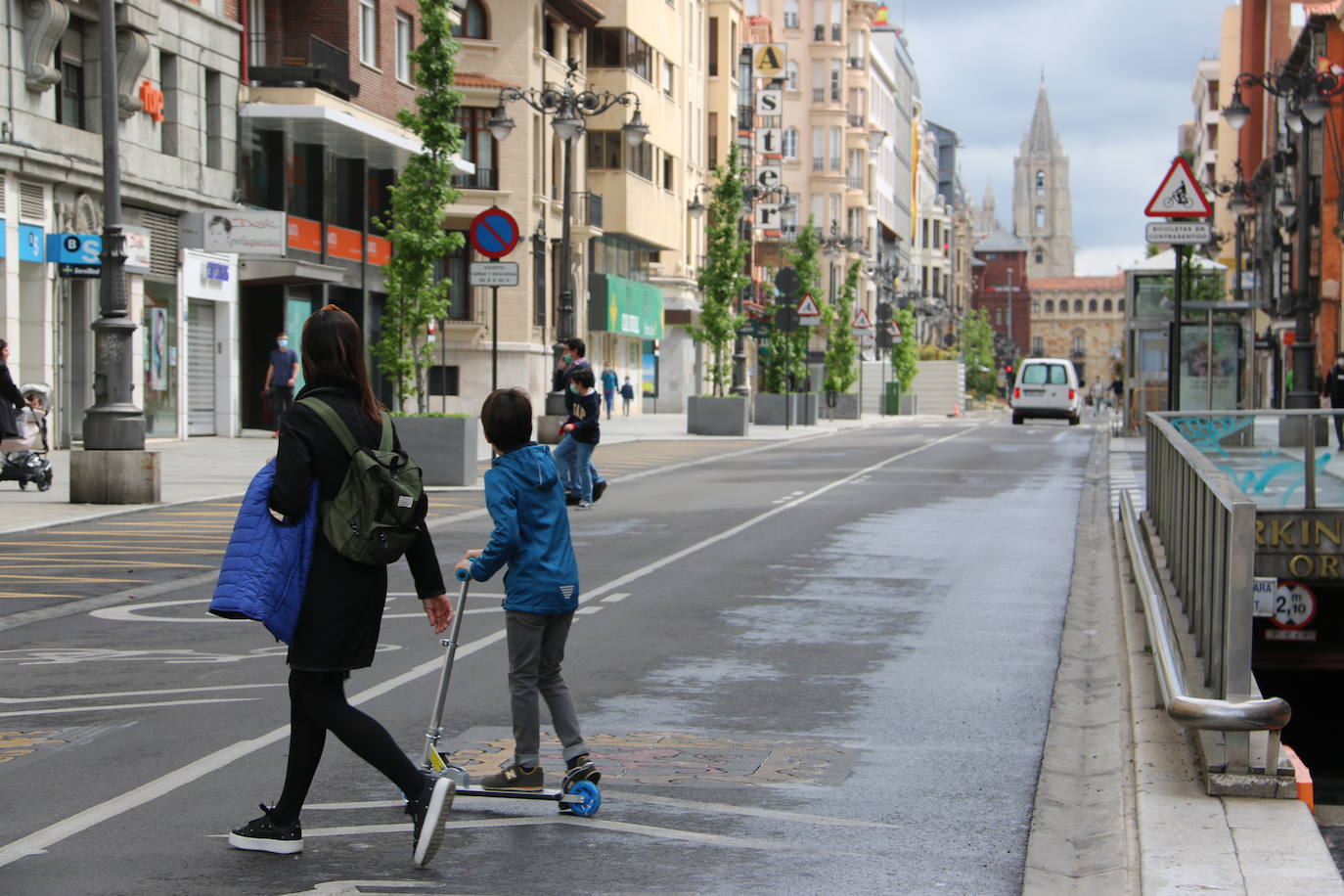 Diferentes zonas de la ciudad regresan a la vida tras las seis semanas de confinamiento