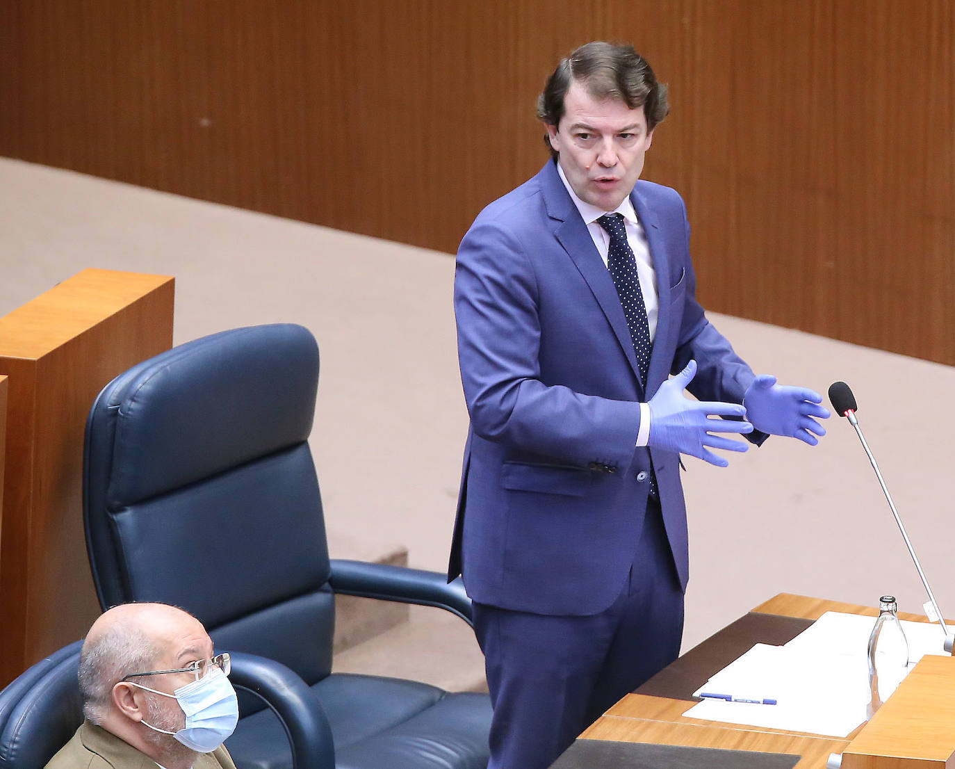 Fotos: Pleno de las Cortes de Castilla y León