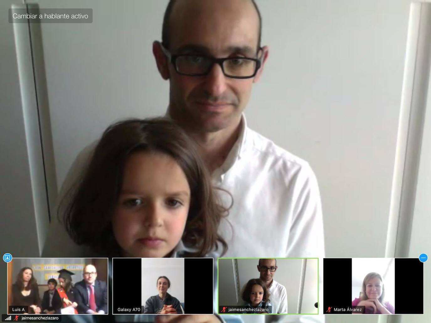 Los alumnos de Infantil del Colegio Peñacorada disfrutaron de la celebración de su salto a Primaria en una ceremonia única gracias a los medios telemáticos. 