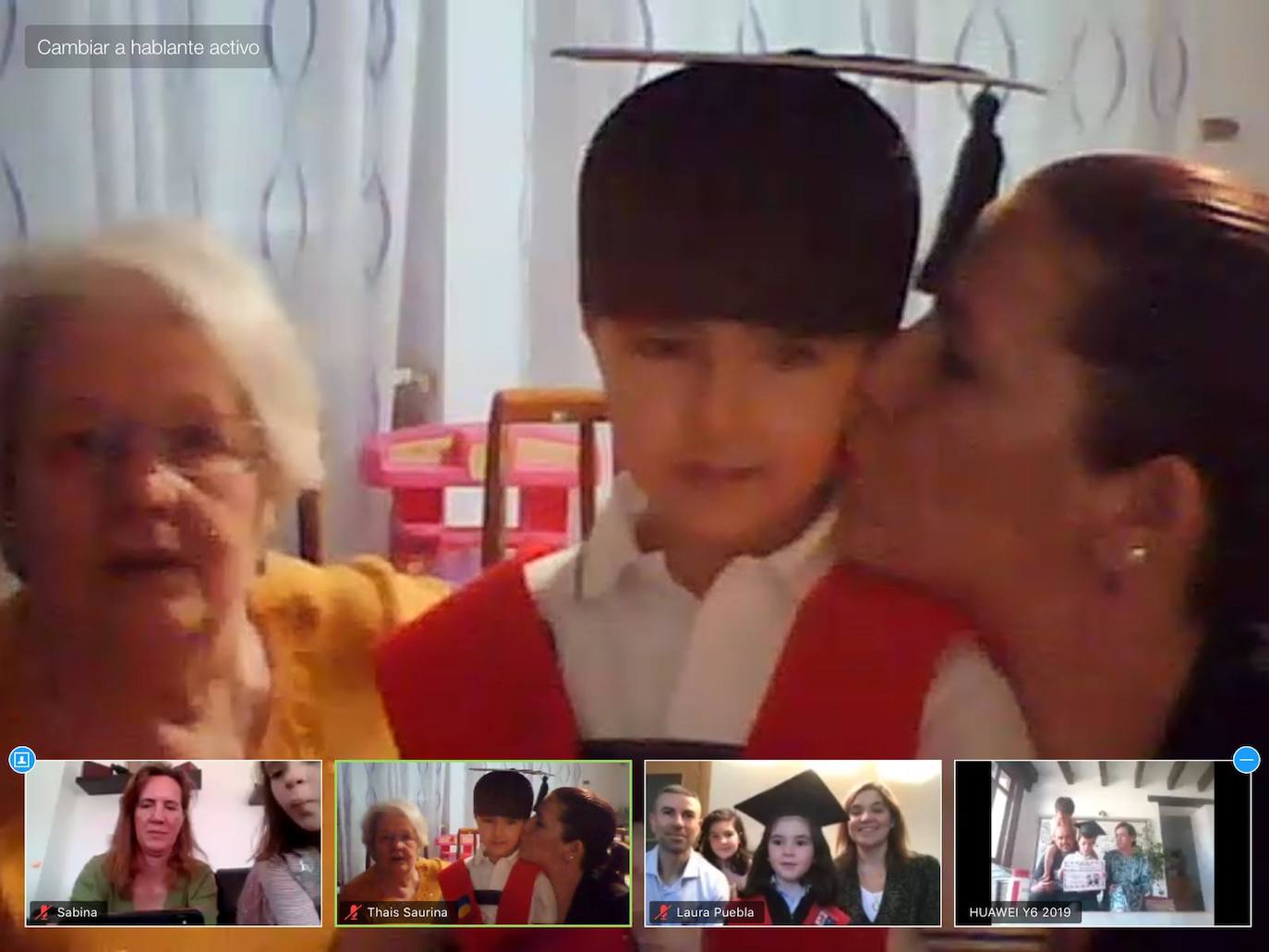 Los alumnos de Infantil del Colegio Peñacorada disfrutaron de la celebración de su salto a Primaria en una ceremonia única gracias a los medios telemáticos. 