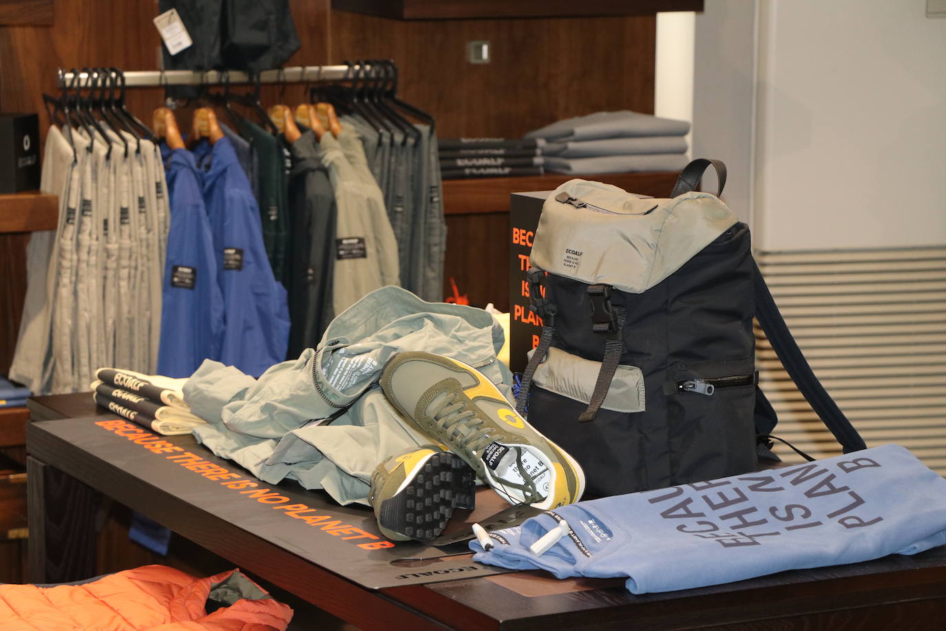 Fotos: Compras seguras en el comercio leonés