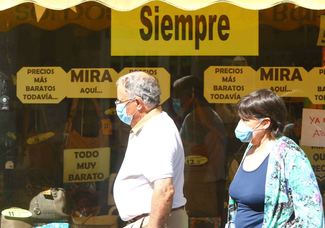 Un recorrido en fotografías por la localidad de Ponferrada, que inicia la segunda semana en 'fase 1' de la desescalada.