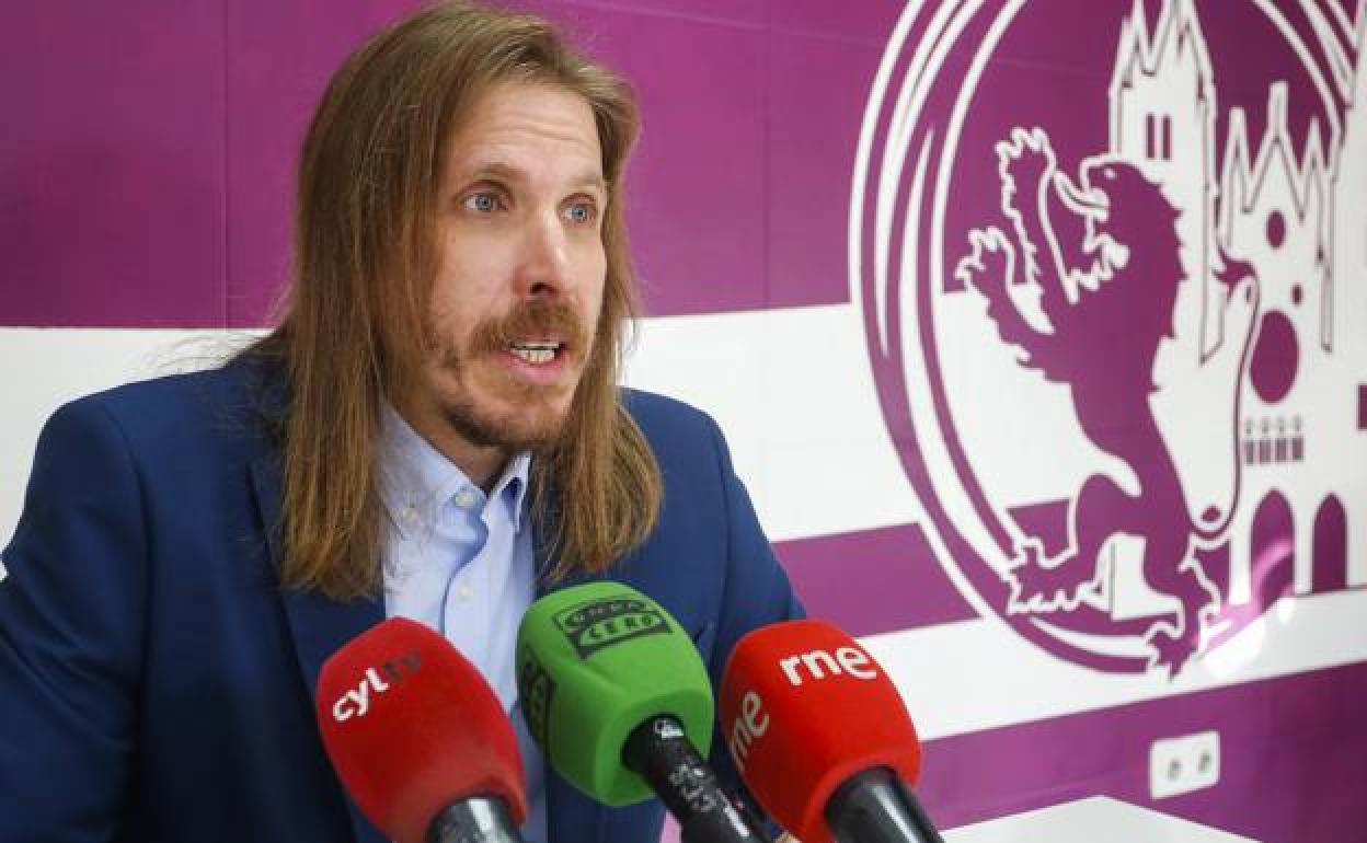 Pablo Fernández, durante una rueda de prensa.