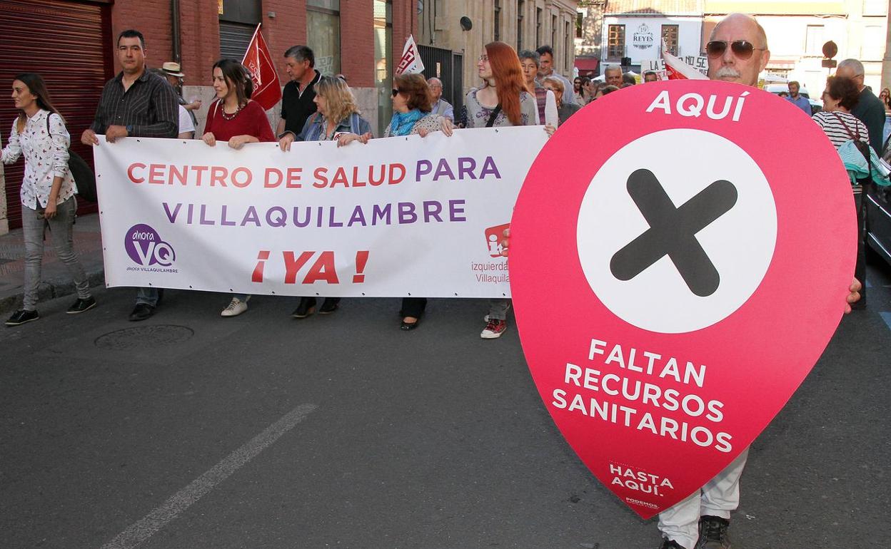 Manifestación convocada por la plataforma social en defensa de la Sanidad Pública en abril de 2017. 