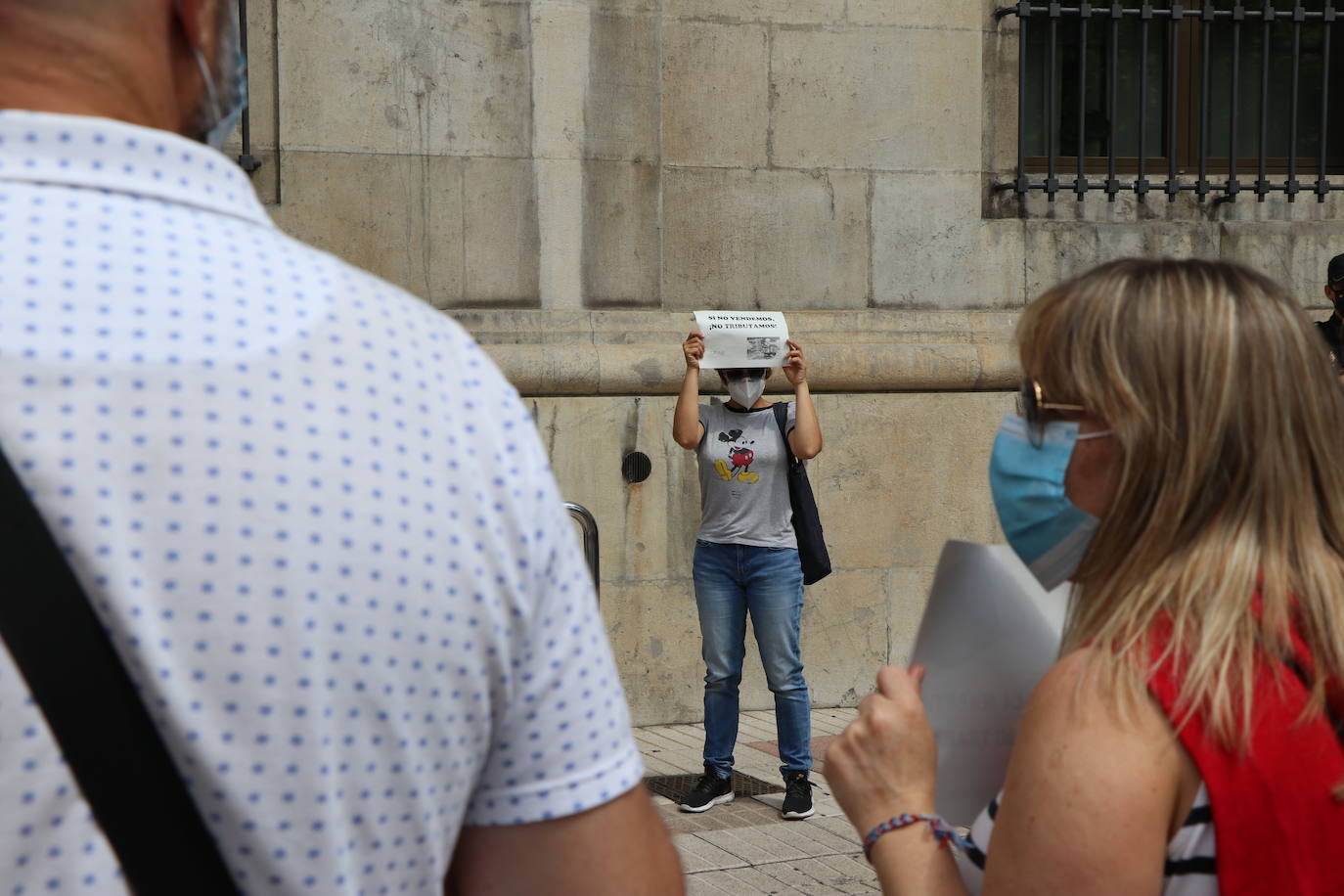 Fotos: Concentración de las agencias de viaje en León