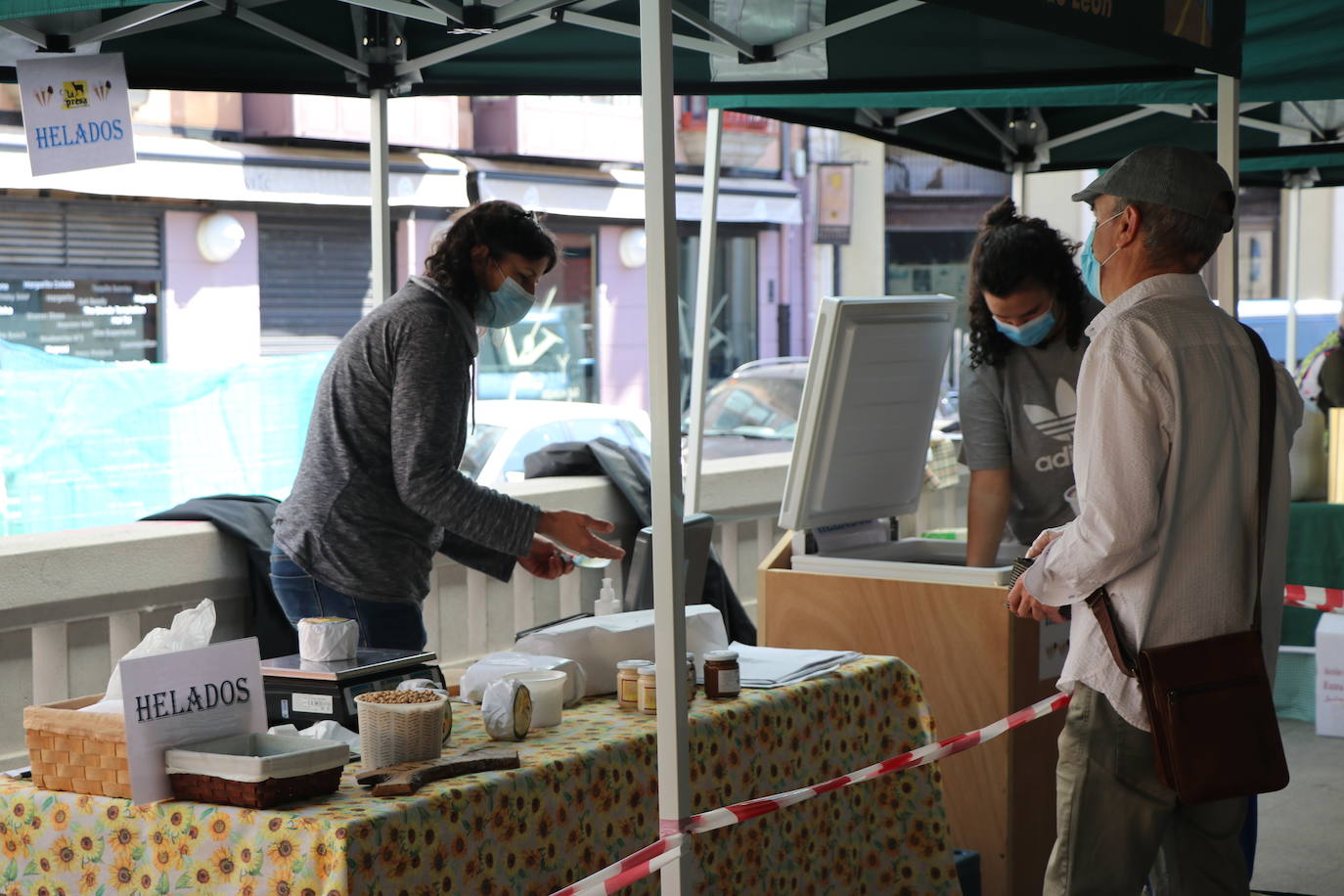 Fotos: Sábado de mercado en León