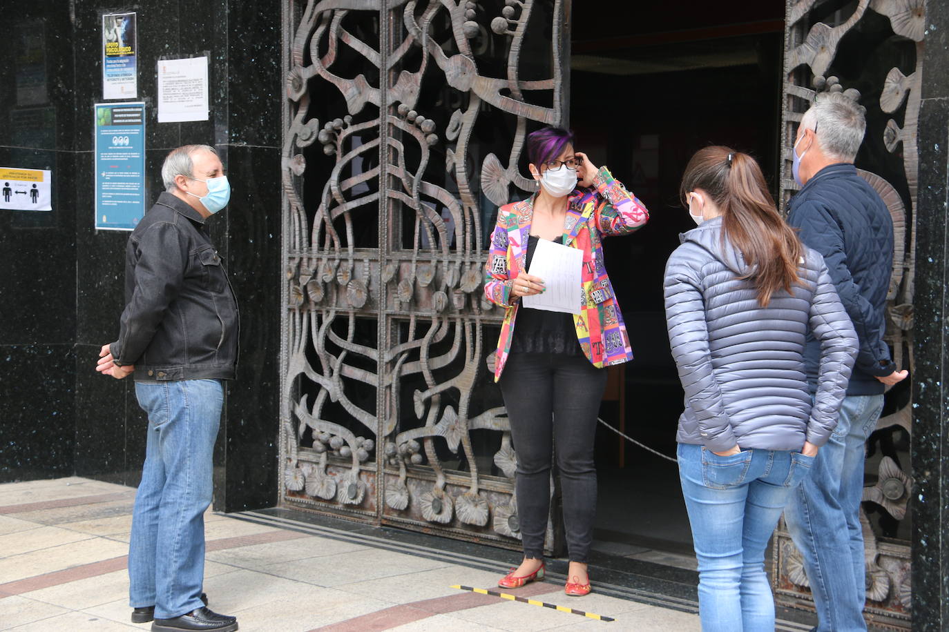 Los edificios dependientes del Ayuntamiento reabren sus puertas.