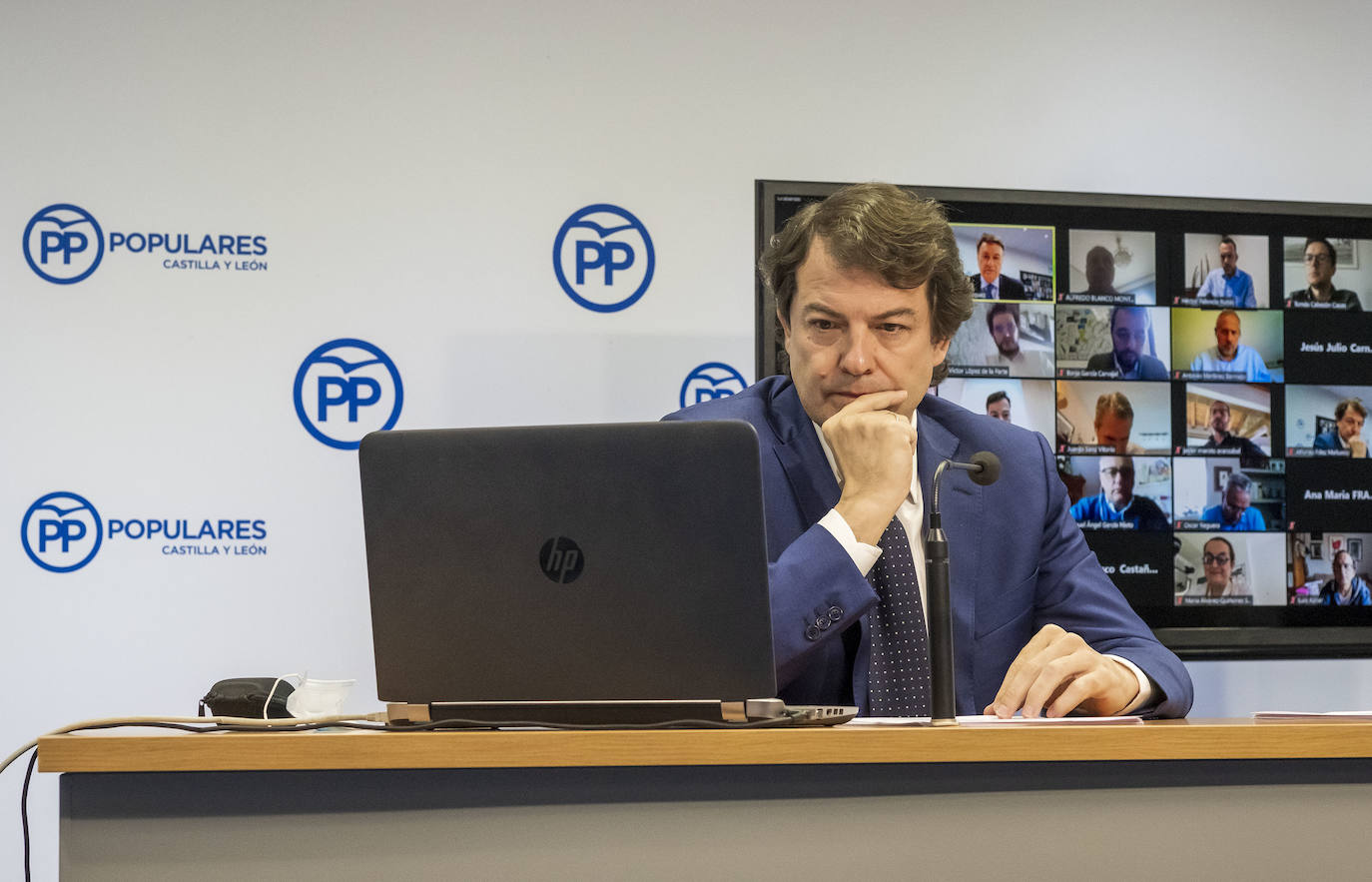 El presidente del PPCyL, Alfonso Fernández Mañueco, clausura la Junta Directiva.