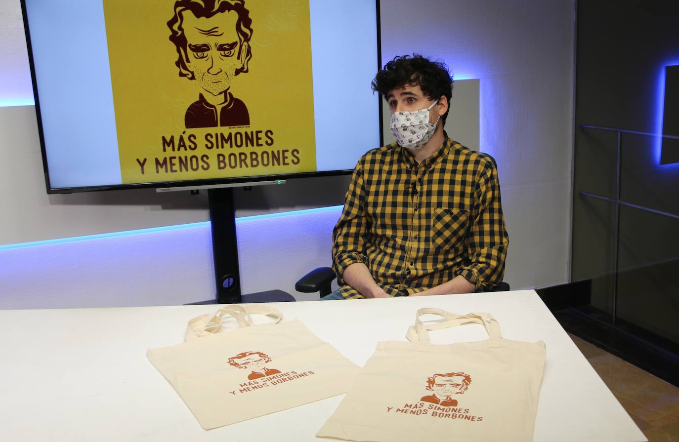 Un instante de la entrevista en leonoticias. 