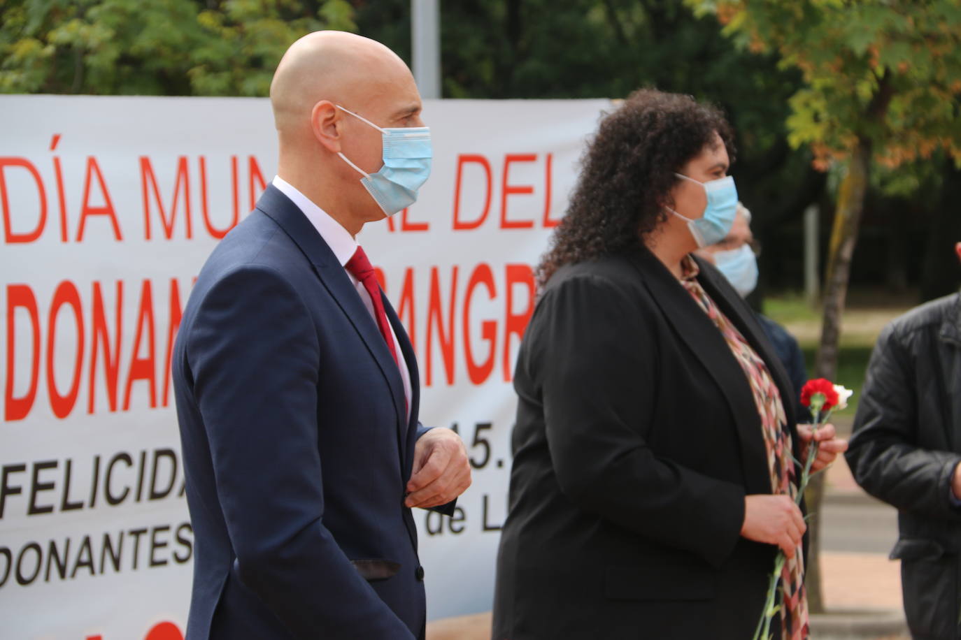 Fotos: Un clavel para los donantes