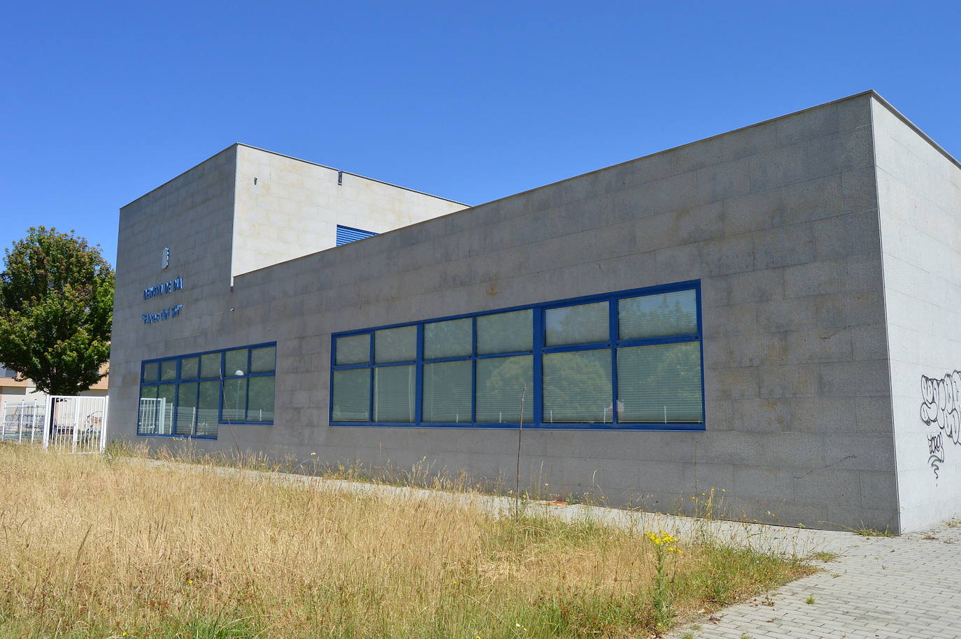 Fotos: Asprona Bierzo abre una unidad de apoyo a la desescalada en el centro de día de Flores del Sil