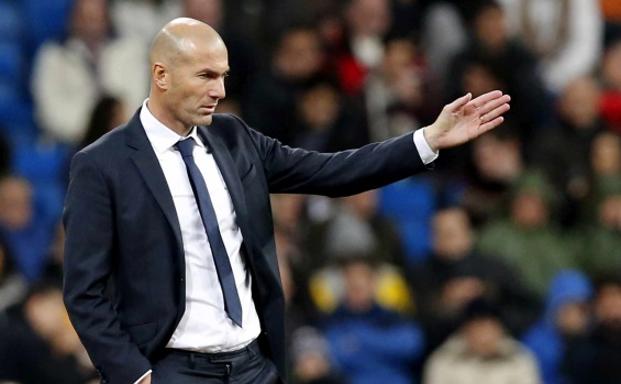 Zinedine Zidane, entrenado del Real Madrid, durante un partido. 